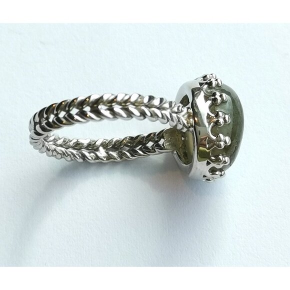 Cabochon Labradorite Ring in Sterling Silver Tudor Revival Design - Picture 5 of 9